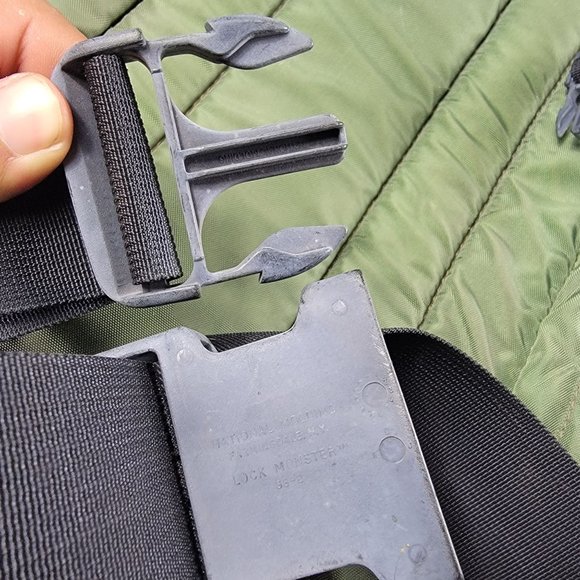 Kelty Red Wing Green Outdoor Camping Hiking Backpack Pack With Water Bottles - Picture 5 of 16